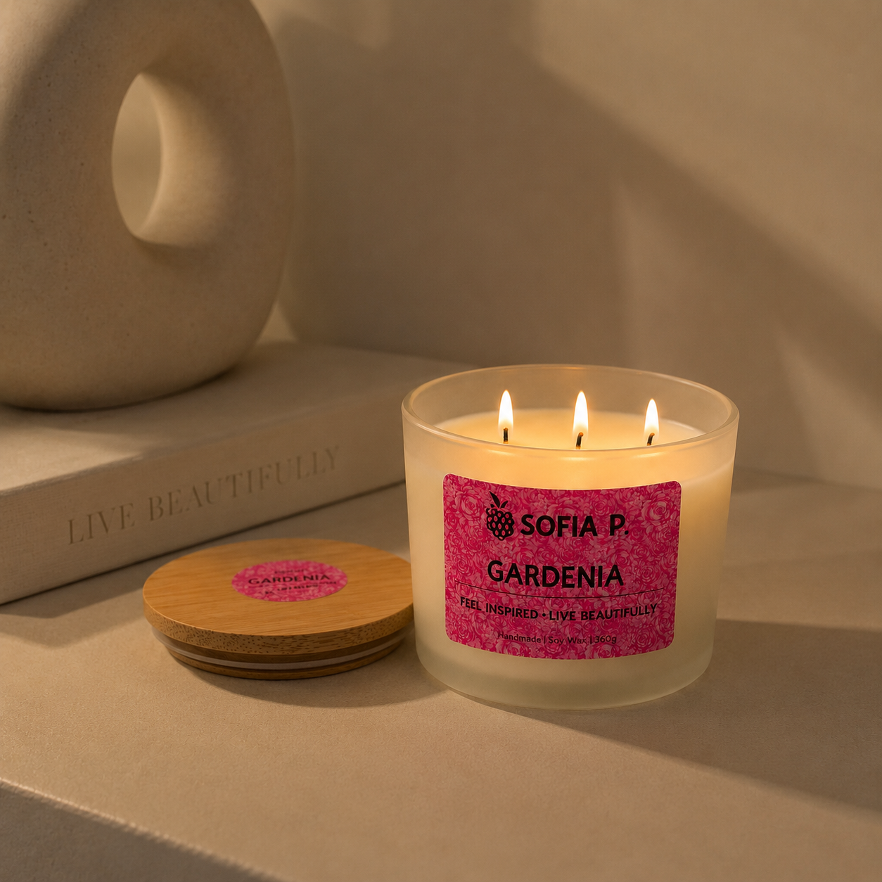 Candle "Gardenia" | 3-Wick | 360g | Brand "Sofia P."