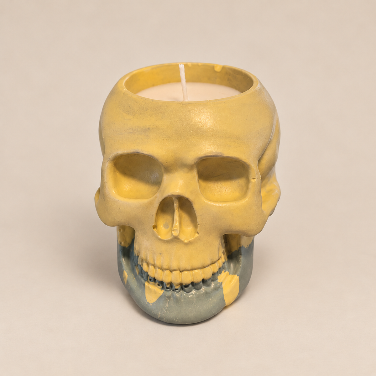 Skull Yellow/Green Candle Mountain Pine & Ginger | Handmade Decorative | 1-Wick | Brand "Sofia P." (Copy)