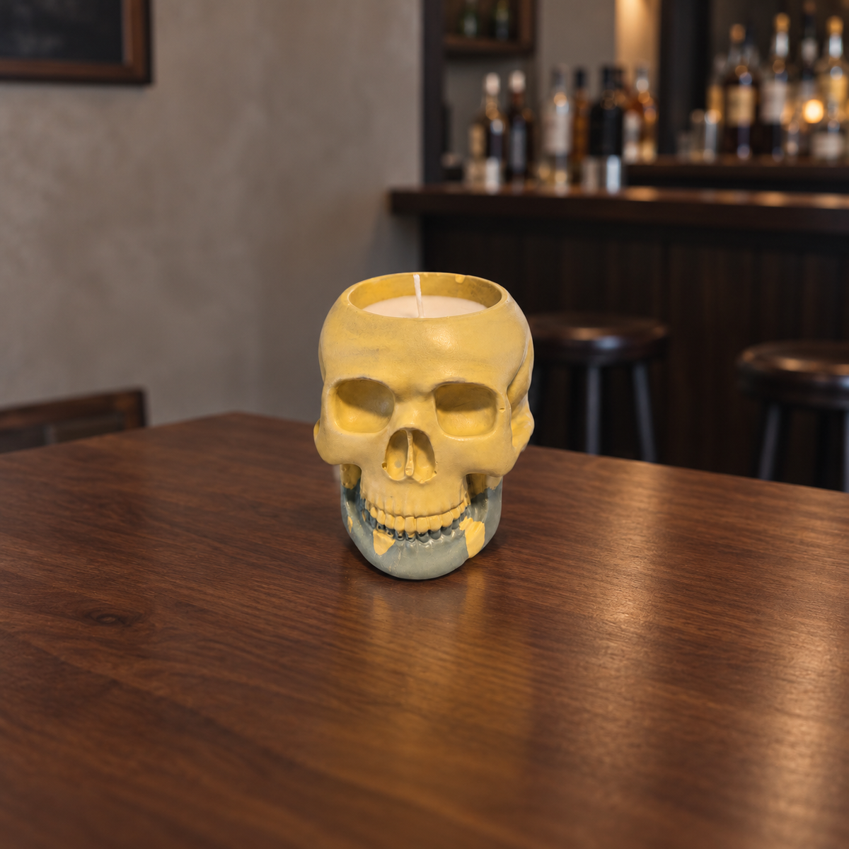 Skull Yellow/Green Candle Mountain Pine & Ginger | Handmade Decorative | 1-Wick | Brand "Sofia P." (Copy)